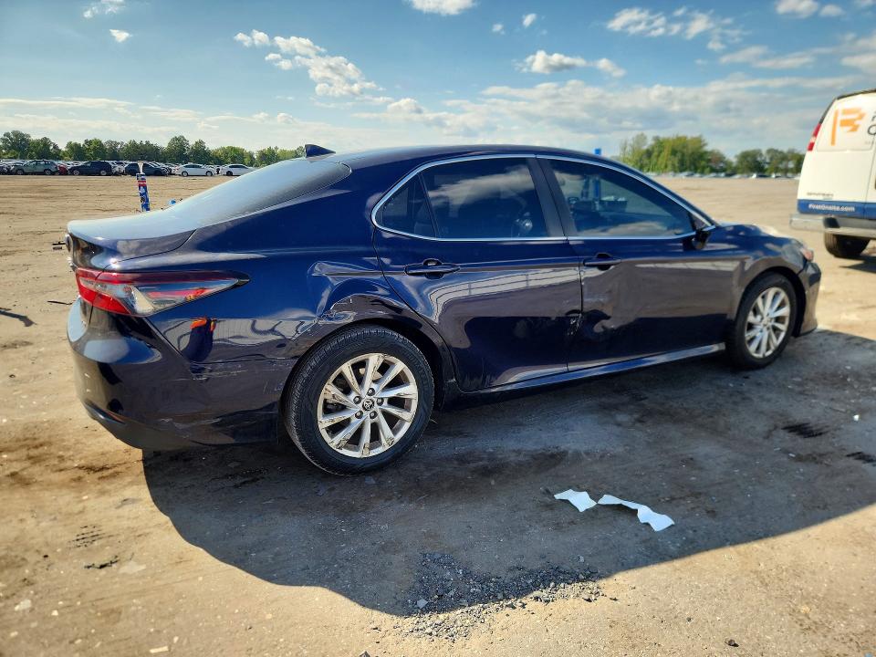 Aukcja sprzedaży 2022 Toyota Camry, vin: 4T1C11AKXNU061030, numer aukcji: 66478896