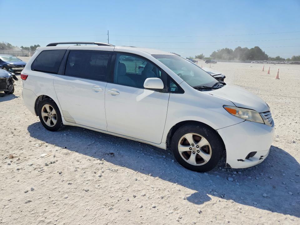 Aukcja sprzedaży 2015 Toyota Sienna, vin: 5TDKK3DC8FS560511, numer aukcji: 65724966