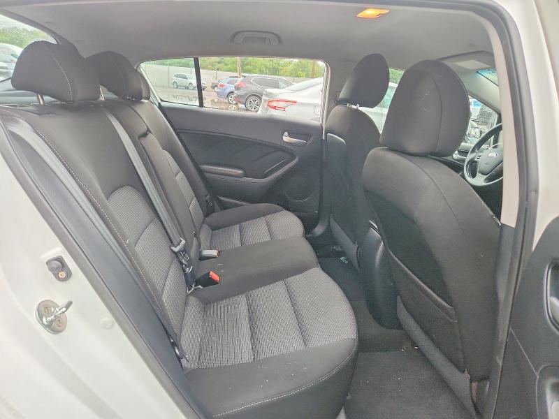 Продажа на аукционе авто 2017 Kia Forte5, vin: KNAFK5A82H5727139, номер лота: 64714716