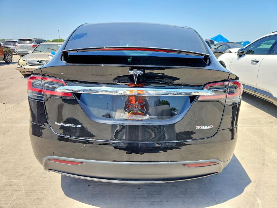 Продаж на аукціоні авто 2018 Tesla Model X, vin: 5YJXCBE48JF091373, номер лоту: 65812886
