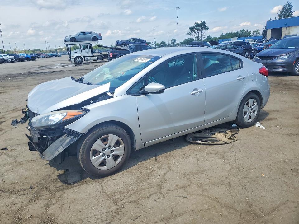 2016 Kia Forte მანქანა იყიდება აუქციონზე, vin: KNAFK4A63G5532433, აუქციონის ნომერი: 63844476