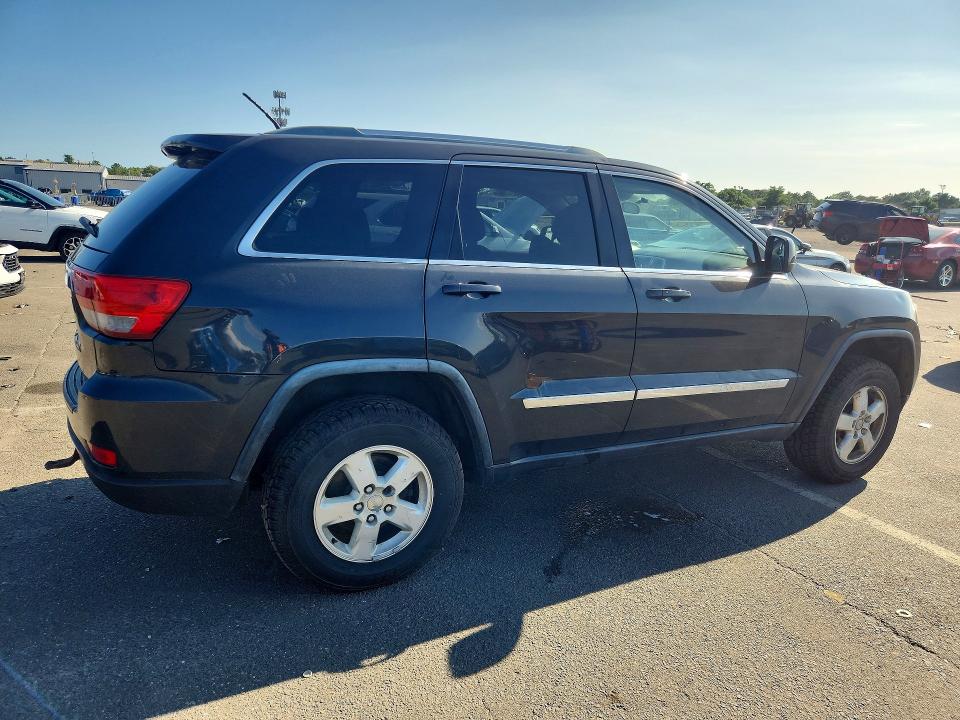 66422186 :رقم المزاد ، 1J4RR4GG3BC585420 vin ، 2011 Jeep Grand Cherokee مزاد بيع