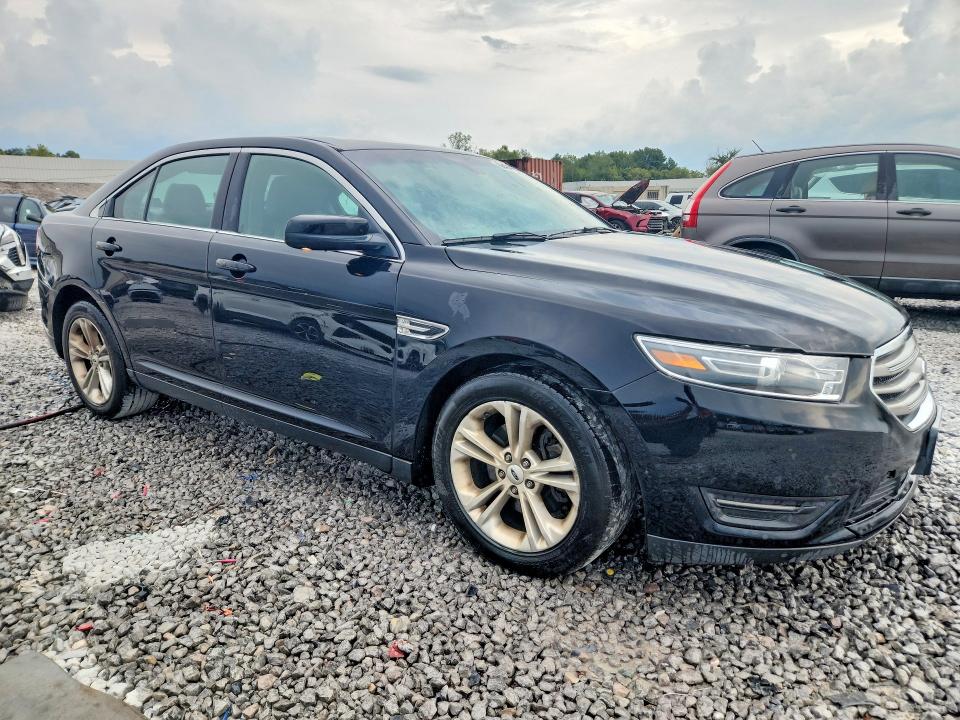 Продажа на аукционе авто 2016 Ford Taurus, vin: 1FAHP2E80GG136001, номер лота: 66424026