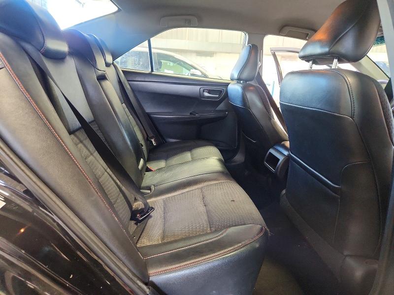 63762386 :رقم المزاد ، 4T1BF1FK2FU082106 vin ، 2015 Toyota Camry مزاد بيع