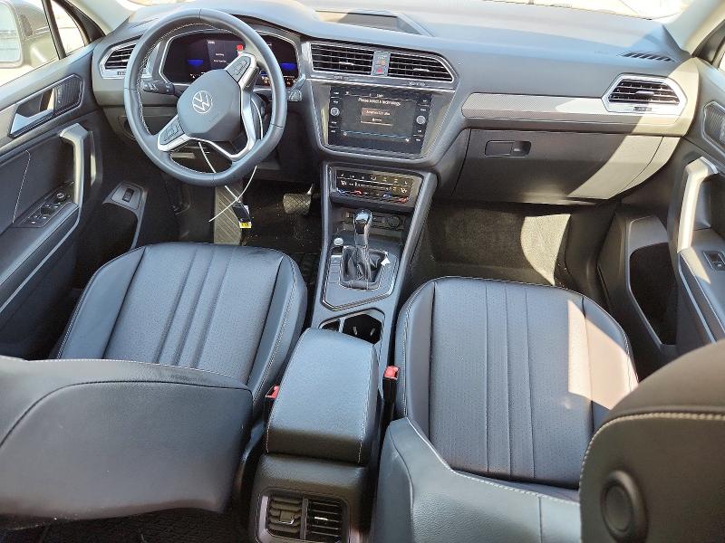 2022 Volkswagen Tiguan მანქანა იყიდება აუქციონზე, vin: 3VV3B7AX7NM075974, აუქციონის ნომერი: 65357106