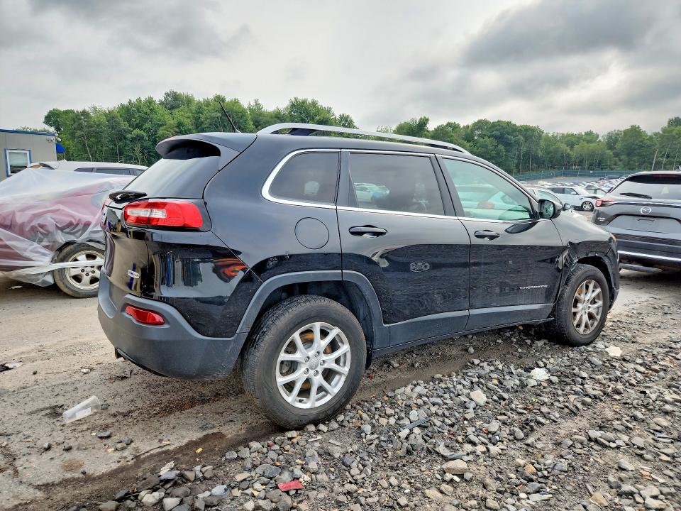 Продаж на аукціоні авто 2018 Jeep Cherokee, vin: 1C4PJMCB0JD529684, номер лоту: 63786316