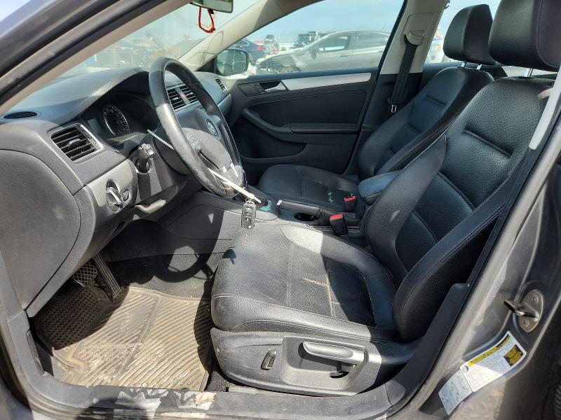 66187146 :رقم المزاد ، 3VWD17AJ9EM233309 vin ، 2014 Volkswagen Jetta مزاد بيع