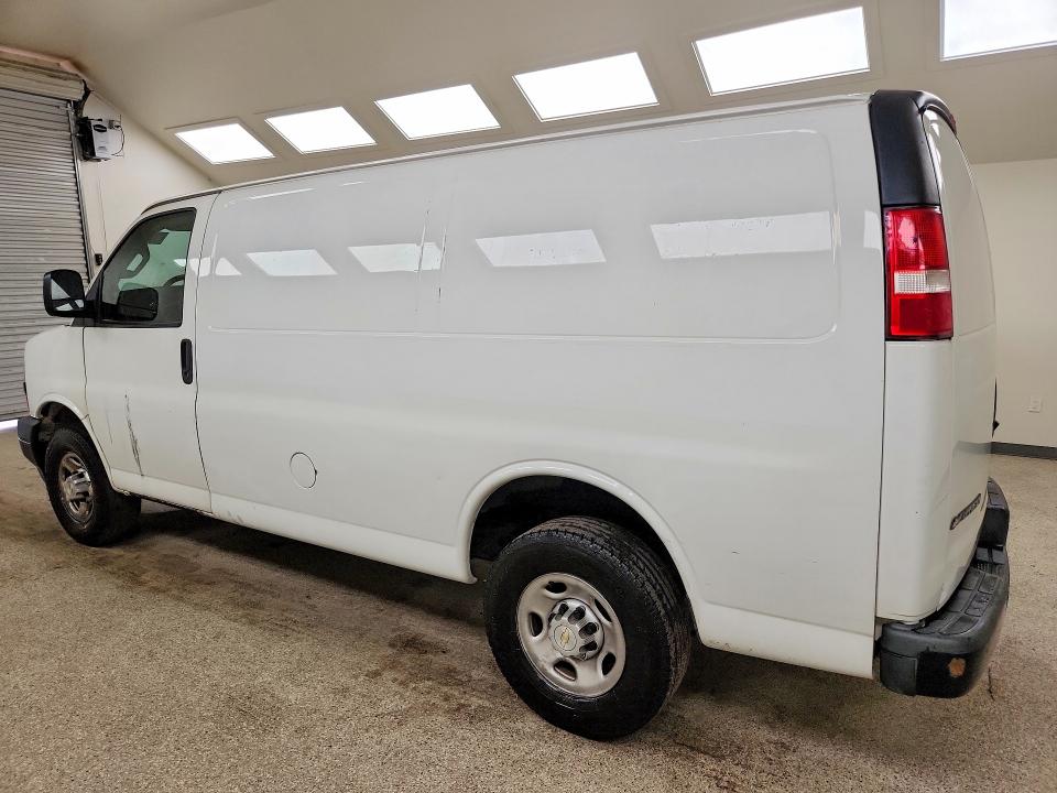 67154876 :رقم المزاد ، 1GCWGAFP1L1185867 vin ، 2020 Chevrolet Express G2500 مزاد بيع