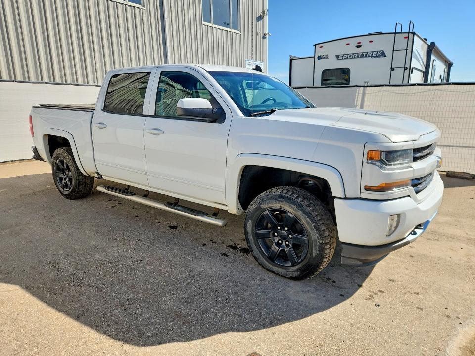 2018 Chevrolet Silverado მანქანა იყიდება აუქციონზე, vin: 3GCUKREC5JG229953, აუქციონის ნომერი: 66005726
