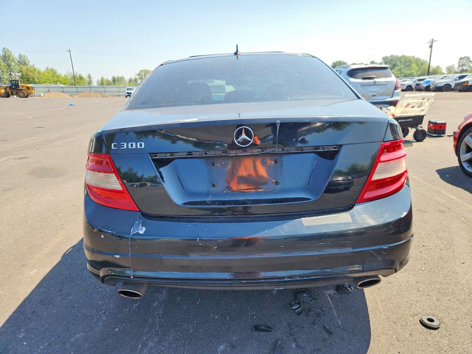 64167436 :رقم المزاد ، WDDGF5EB8AR109653 vin ، 2010 Mercedes-benz C مزاد بيع