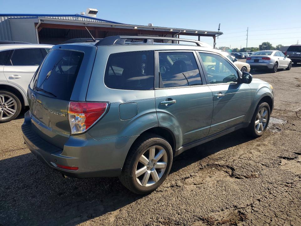 2011 Subaru Forester მანქანა იყიდება აუქციონზე, vin: JF2SHBEC0BH736975, აუქციონის ნომერი: 67150266
