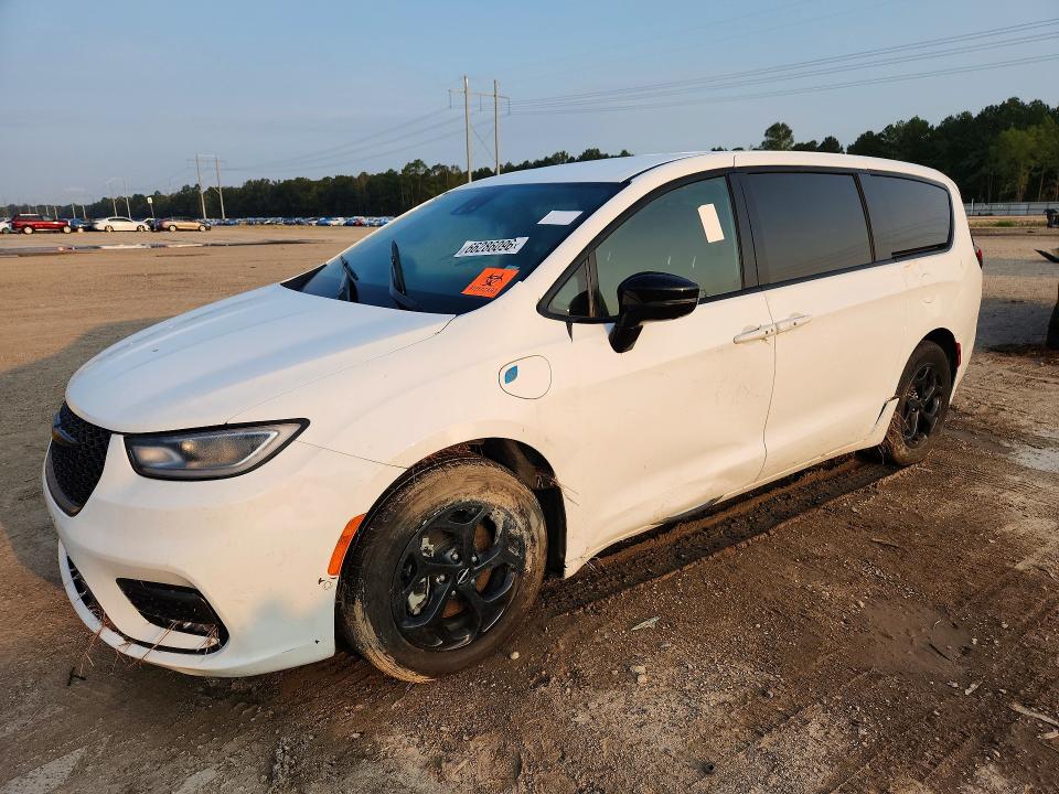 2024 Chrysler Pacifica მანქანა იყიდება აუქციონზე, vin: 2C4RC1S71RR158428, აუქციონის ნომერი: 66286096