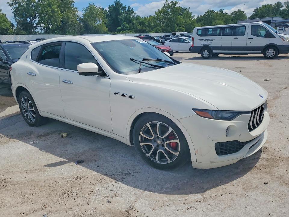 Продажа на аукционе авто 2017 Maserati Levante, vin: ZN661XUA1HX250139, номер лота: 65375716