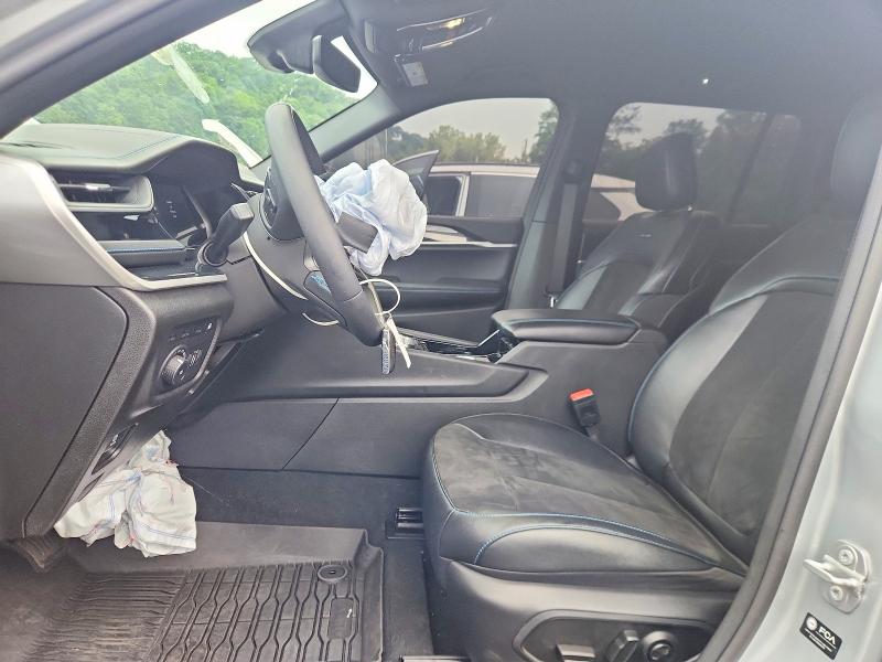 64541576 :رقم المزاد ، 1C4RJYC65N8747850 vin ، 2022 Jeep Grand Cherokee مزاد بيع