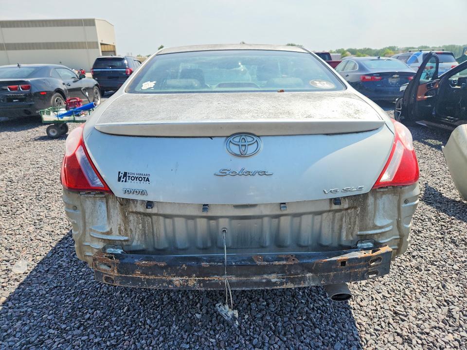 64825496 :رقم المزاد ، 4T1CA30P04U001507 vin ، 2004 Toyota Camry Solara مزاد بيع