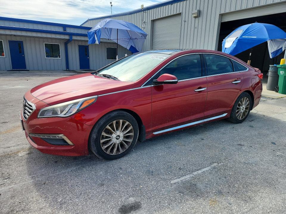 2015 Hyundai Sonata მანქანა იყიდება აუქციონზე, vin: 5NPE34AF9FH133102, აუქციონის ნომერი: 63794146