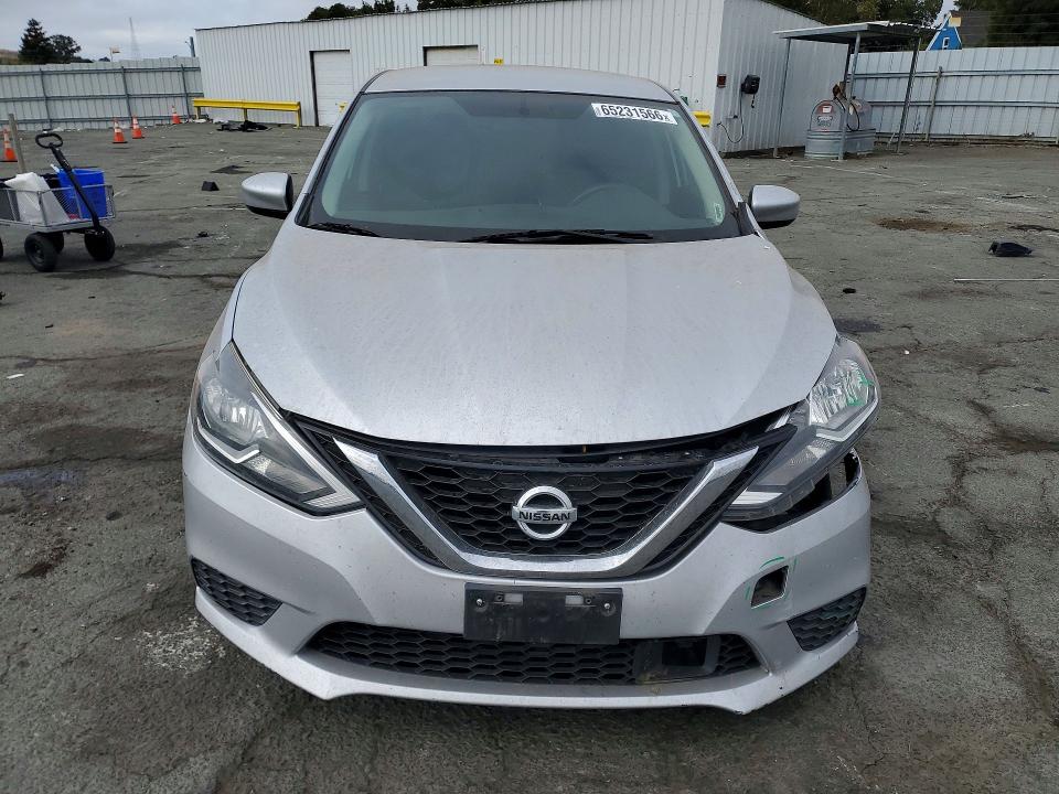 Продажа на аукционе авто 2019 Nissan Sentra, vin: 3N1AB7AP7KY253279, номер лота: 65231566