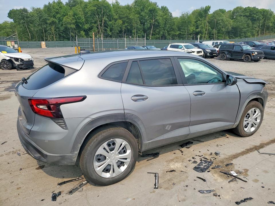 64323906 :رقم المزاد ، KL77LFEP4TC093054 vin ، 2026 Chevrolet Trax مزاد بيع