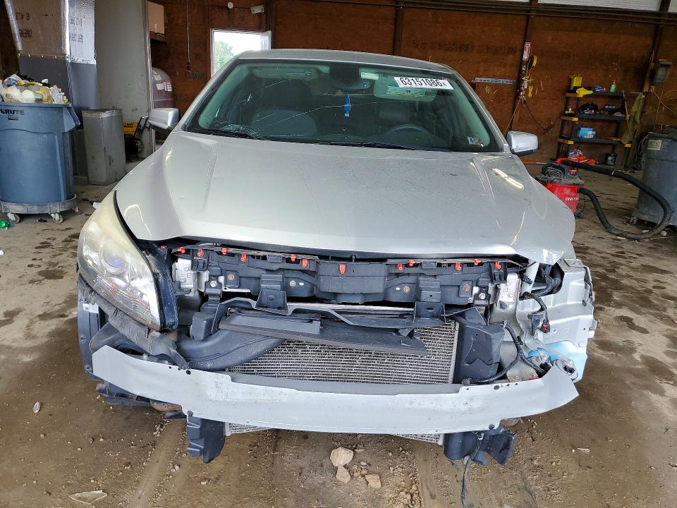 63151086 :رقم المزاد ، 1G11C5SL0FU133917 vin ، 2015 Chevrolet Malibu مزاد بيع
