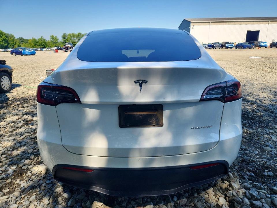Продажа на аукционе авто 2023 Tesla Model Y, vin: 7SAYGDEE9PF683342, номер лота: 63932566