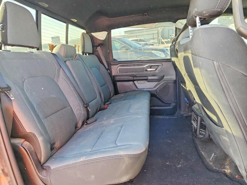62797506 :رقم المزاد ، 1C6SRFFM6MN736355 vin ، 2021 Ram 1500 مزاد بيع
