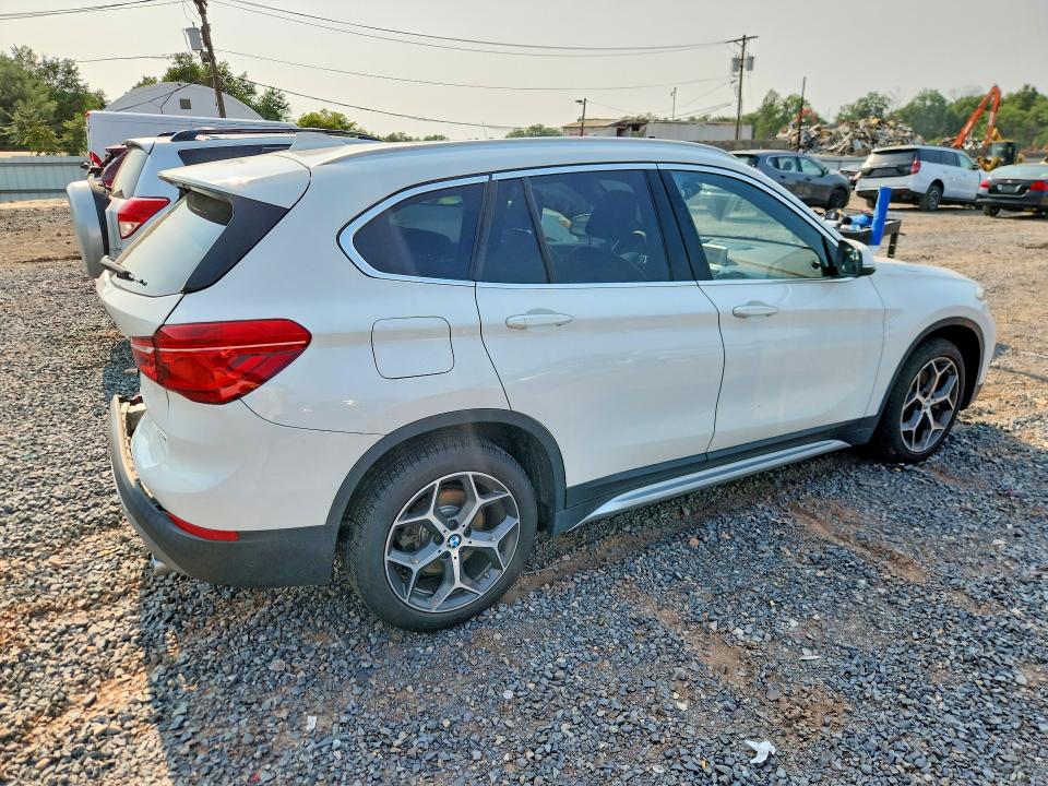 Aukcja sprzedaży 2018 Bmw X1, vin: WBXHT3C32J5L33180, numer aukcji: 63912996