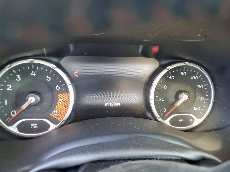 63960276 :رقم المزاد ، ZACNJBC17LPL56038 vin ، 2020 Jeep Renegade مزاد بيع