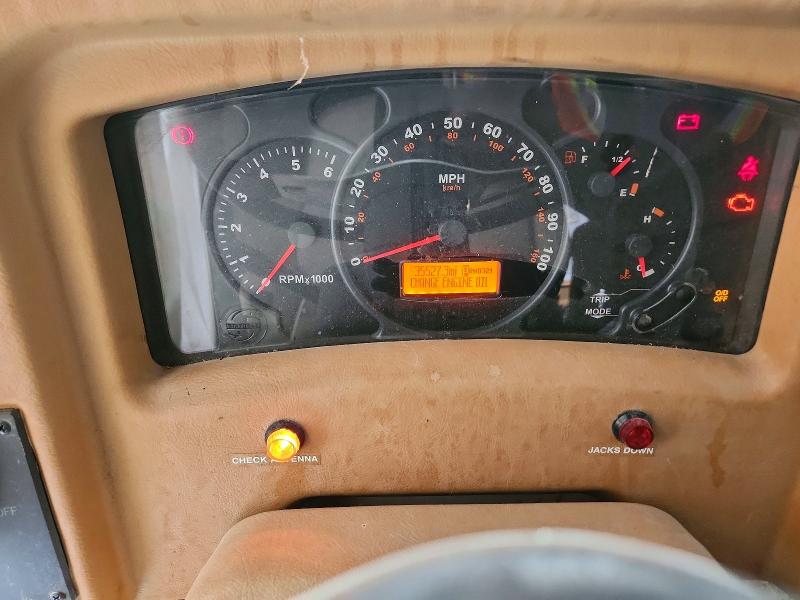 2003 Workhorse Custom Chassis Motorhome Chassis მანქანა იყიდება აუქციონზე, vin: 5B4MP67G333360729, აუქციონის ნომერი: 64902556