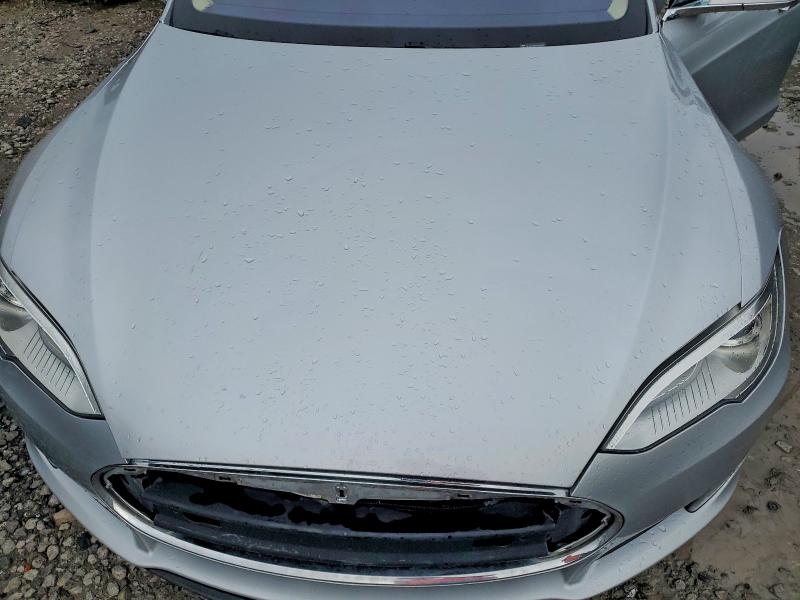 Продажа на аукционе авто 2013 Tesla Model S, vin: 5YJSA1CN0DFP22076, номер лота: 65039906