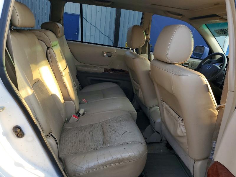 2004 Toyota Highlander მანქანა იყიდება აუქციონზე, vin: JTEEP21A740026813, აუქციონის ნომერი: 64640266
