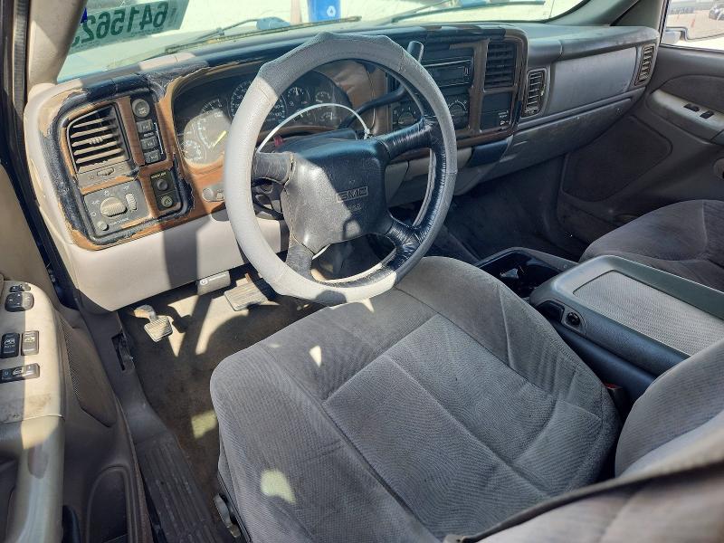64156236 :رقم المزاد ، 1GTGK29UXYE400415 vin ، 2000 Gmc New Sierra مزاد بيع