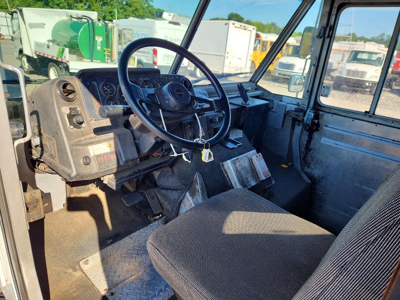 Aukcja sprzedaży 2001 Freightliner Chassis, vin: 4UZAANBW71CH53250, numer aukcji: 63161446