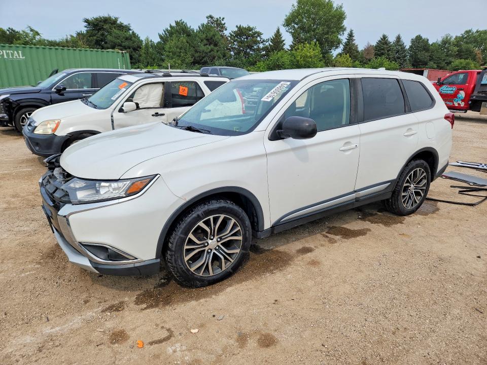 2017 Mitsubishi Outlander მანქანა იყიდება აუქციონზე, vin: JA4AZ2A31HZ045089, აუქციონის ნომერი: 64800616