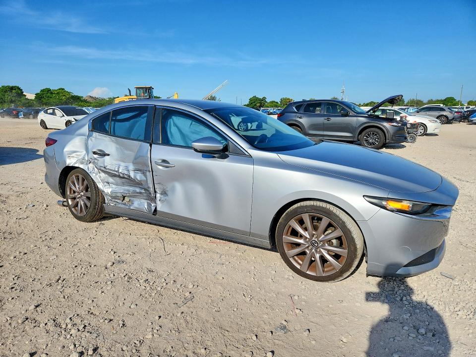 Продаж на аукціоні авто 2020 Mazda 3, vin: 3MZBPACL6LM129682, номер лоту: 64849456