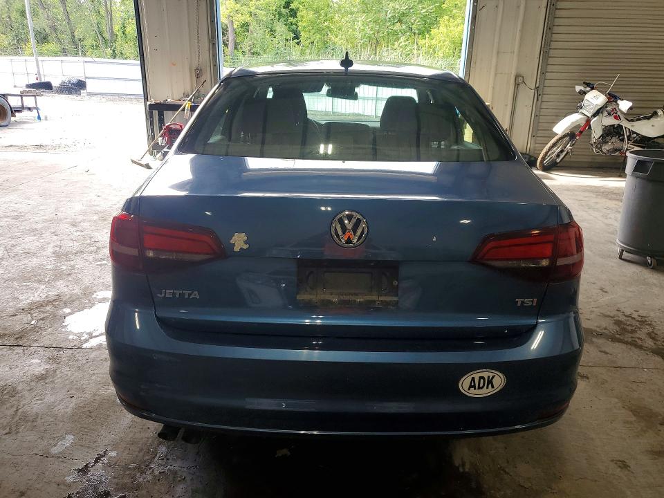 2016 Volkswagen Jetta მანქანა იყიდება აუქციონზე, vin: 3VW267AJ5GM212758, აუქციონის ნომერი: 63947726