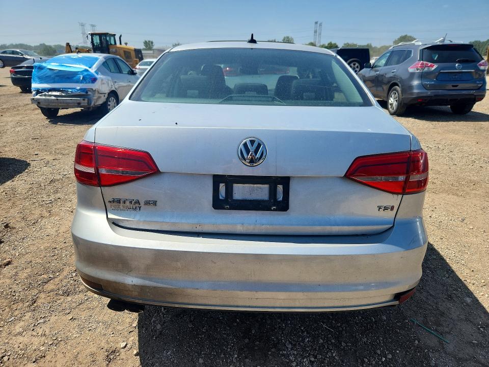 65702416 :رقم المزاد ، 3VWD07AJ6FM257989 vin ، 2015 Volkswagen Jetta مزاد بيع