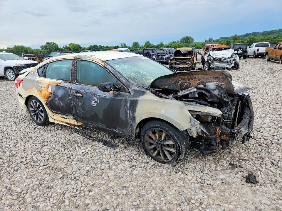 Aukcja sprzedaży 2016 Nissan Altima, vin: 1N4AL3AP0GC261958, numer aukcji: 62673666