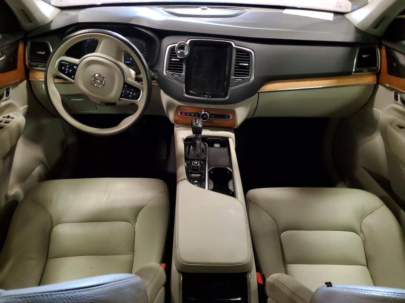 2021 Volvo Xc90 მანქანა იყიდება აუქციონზე, vin: YV4A221K9M1710442, აუქციონის ნომერი: 64738946