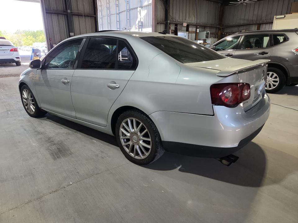 64909316 :رقم المزاد ، 3VWRJ71KX8M122528 vin ، 2008 Volkswagen Jetta مزاد بيع