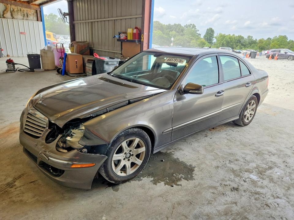 66579176 :رقم المزاد ، WDBUF22X58B304879 vin ، 2008 Mercedes-benz E مزاد بيع
