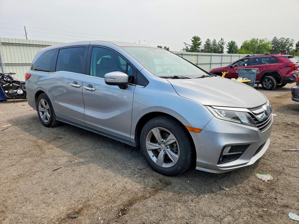 2018 Honda Odyssey მანქანა იყიდება აუქციონზე, vin: 5FNRL6H77JB023653, აუქციონის ნომერი: 64200806