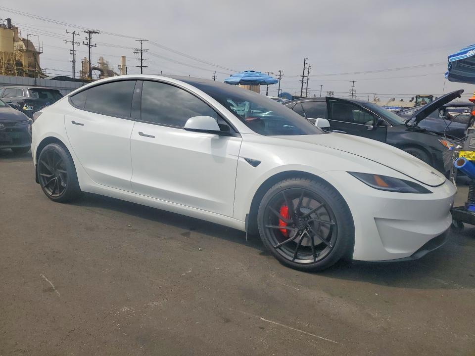 63611516 :رقم المزاد ، 5YJ3E1ETXTF156382 vin ، 2026 Tesla Model 3 مزاد بيع