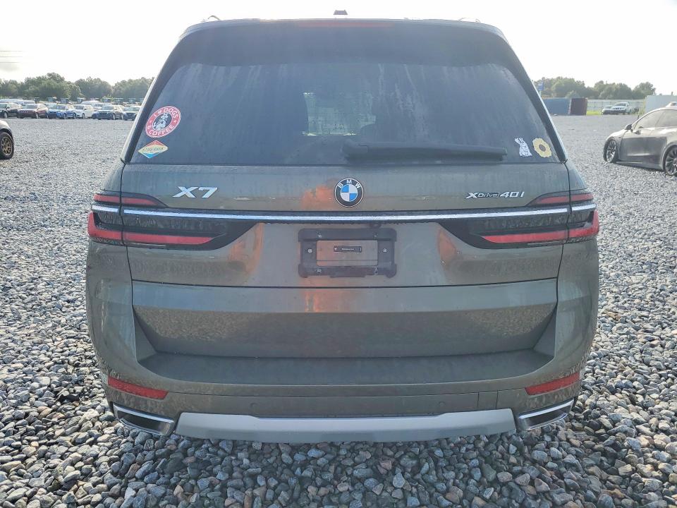 63622476 :رقم المزاد ، 5UX23EM04S9Y79510 vin ، 2025 Bmw X7 مزاد بيع