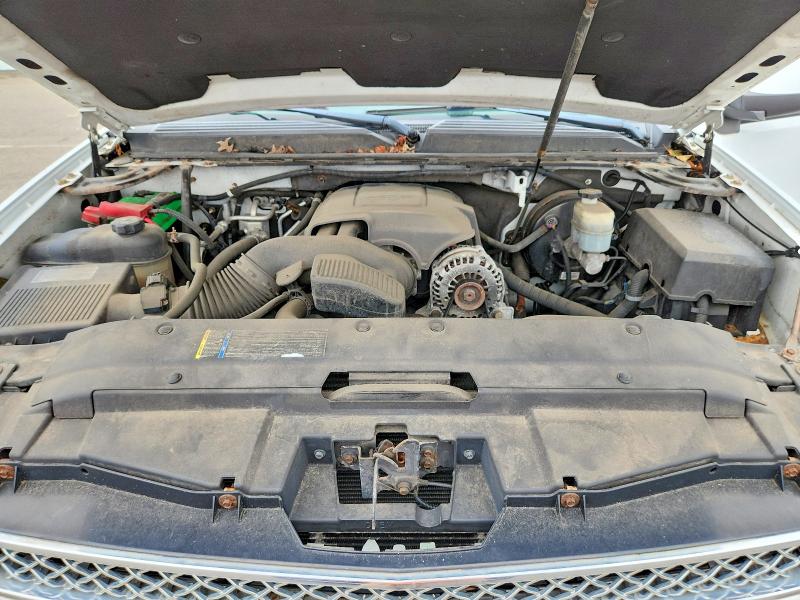 65517556 :رقم المزاد ، 1GNUKJE30AR292340 vin ، 2010 Chevrolet Suburban مزاد بيع