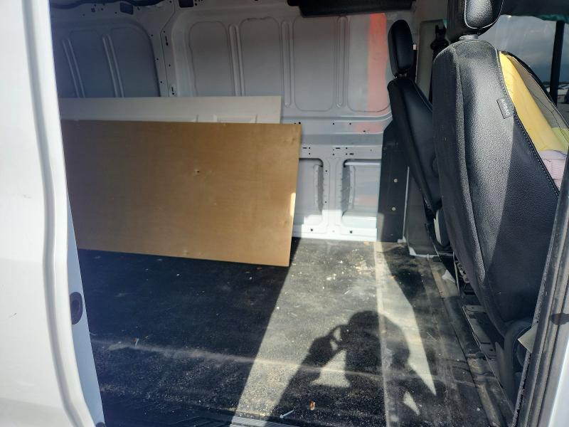 63566156 :رقم المزاد ، 1FTYE1Y86RKA39651 vin ، 2024 Ford Transit مزاد بيع