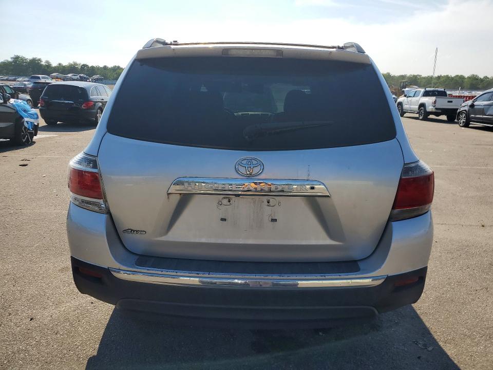 Продаж на аукціоні авто 2011 Toyota Highlander, vin: 5TDBK3EHXBS069376, номер лоту: 64050726