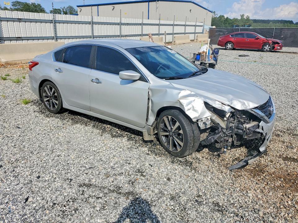 Продаж на аукціоні авто 2016 Nissan Altima, vin: 1N4AL3AP8GC277728, номер лоту: 64262236