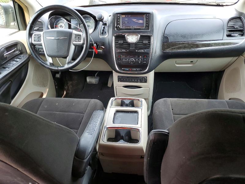 64783966 :رقم المزاد ، 2C4RC1BG7CR336818 vin ، 2012 Chrysler Town & Country مزاد بيع