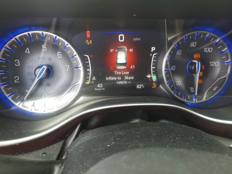 63842886 :رقم المزاد ، 2C4RC1GGXHR544384 vin ، 2017 Chrysler Pacifica مزاد بيع