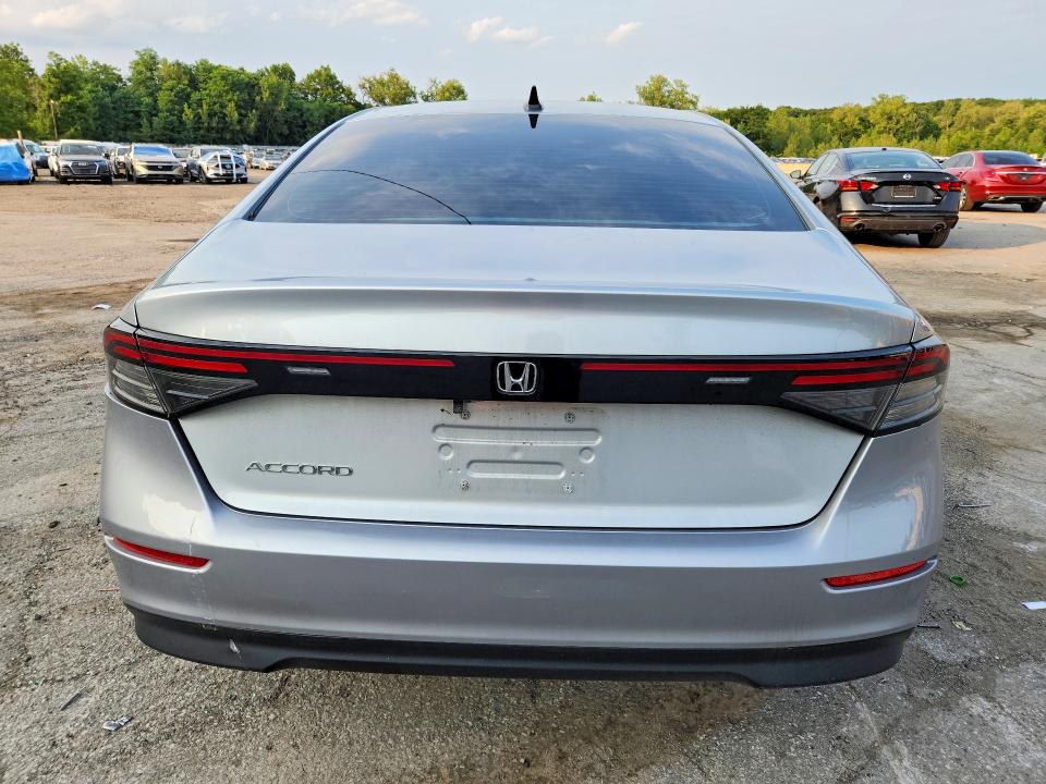 2025 Honda Accord მანქანა იყიდება აუქციონზე, vin: 1HGCY1F44SA016349, აუქციონის ნომერი: 64732526